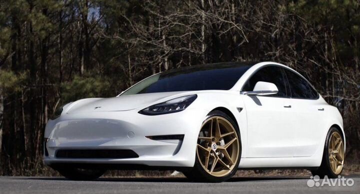 Кованые диски в стиле HRE для Tesla Model 3 R21