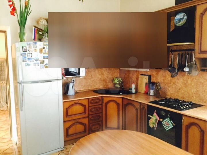 Дом 220 м² на участке 3 сот.