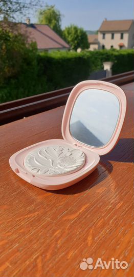 Пудра Kiko Waterflower