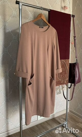 Бежевое трикотажное платье Vaide Латвия XL