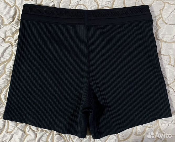 Спортивные шорты nike m