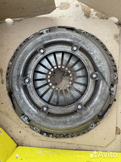 Сцепление Skoda Octavia A5 1.6 bse