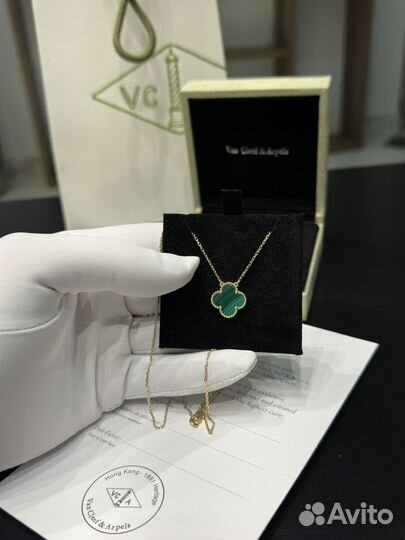 Колье Van Cleef с малахитом