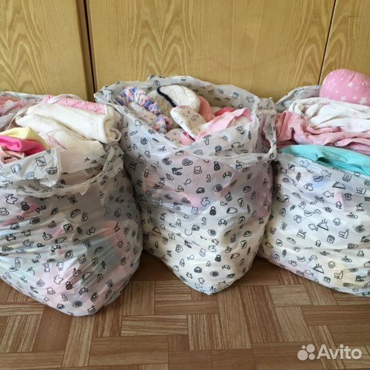 Мешок с вещами детскими