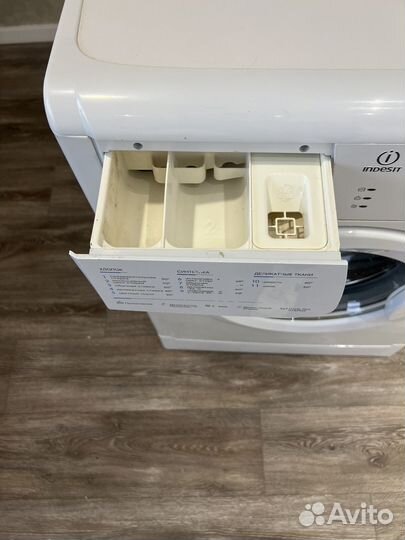 Стиральная машина indesit узкая