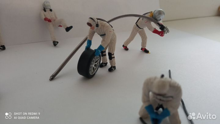 Фигурки механиков. 1/43