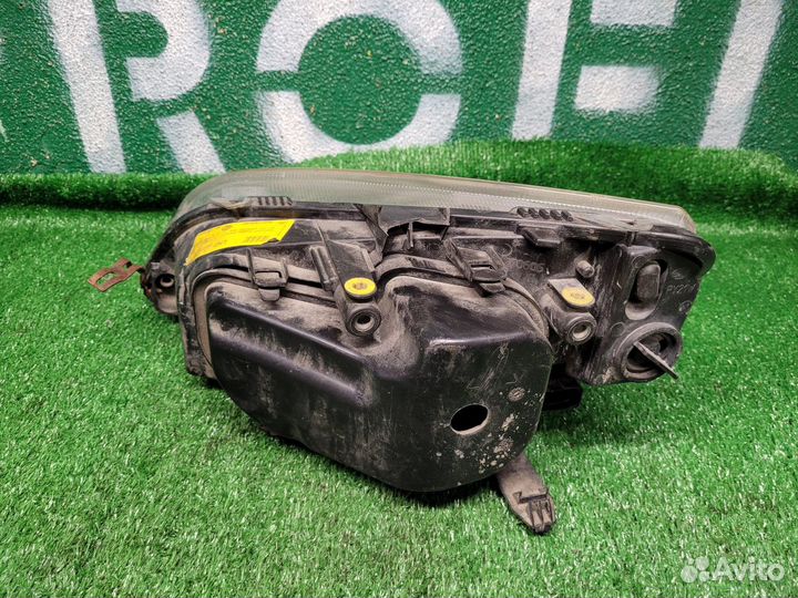 Фара левая Ford C-MAX