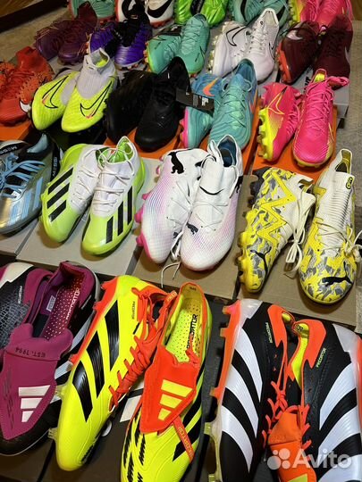 Футбольные бутсы