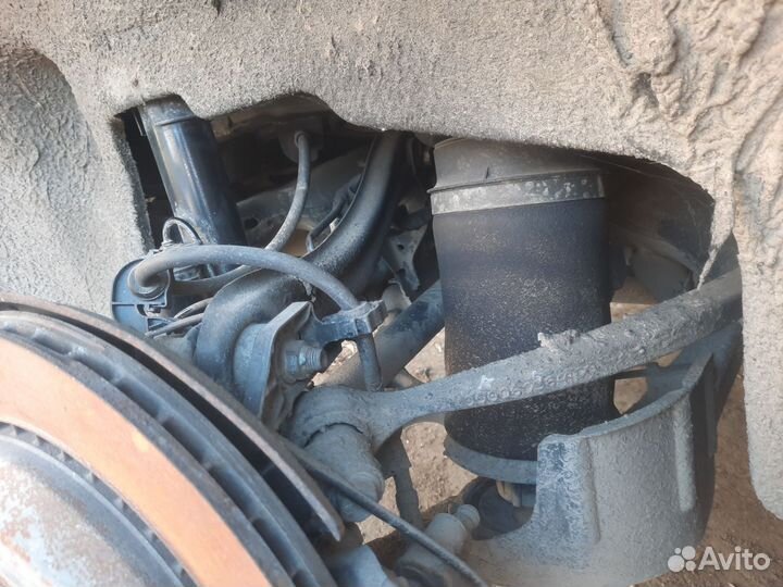 Пневмобалон задний X166 W166 W292 W164 X164 GL ML