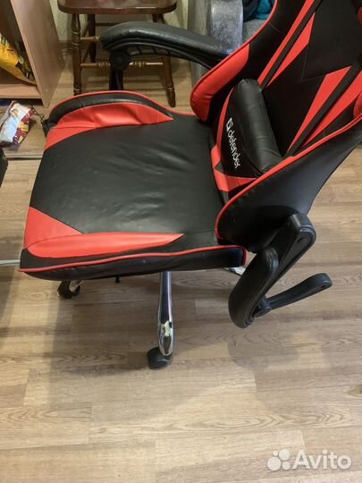 Игровое кресло defender