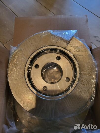 Диски тормозные Delphi BG 3359