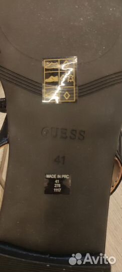 Сандалии Guess