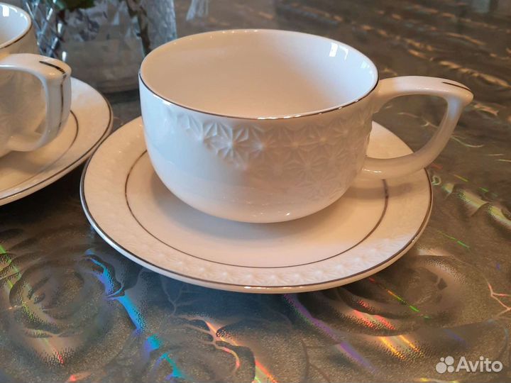 Фарфоровая чайная пара