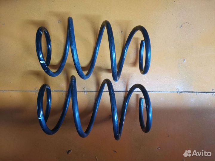 Пружины передние аутлендер