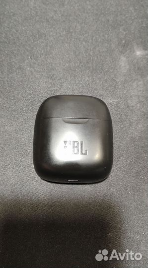 Беспроводные наушники JBL tune 220 TWS