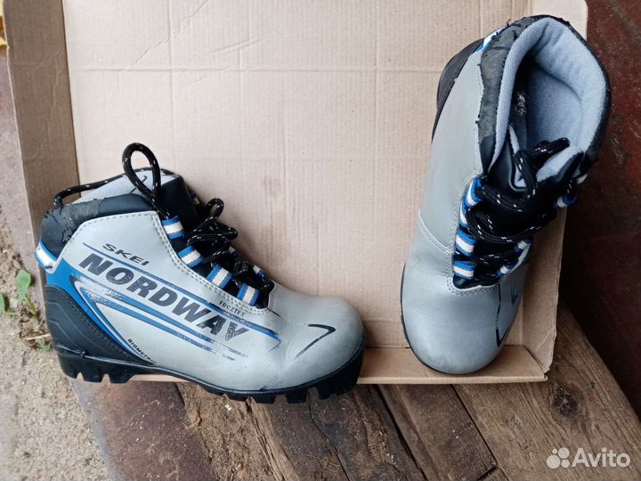 Лыжные ботинки р-р 34