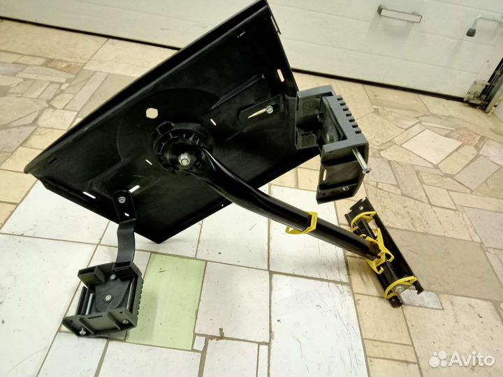 Держатель для телевизора