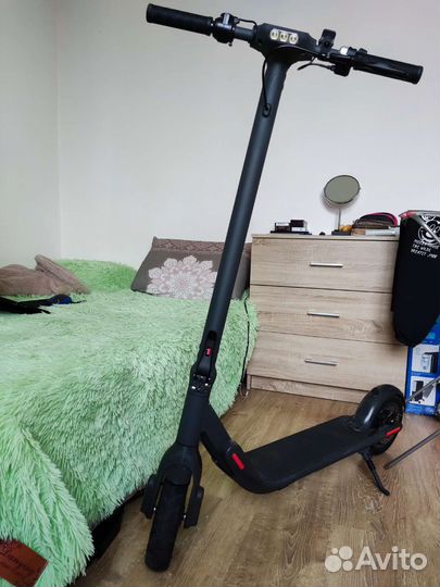Электросамокат ecer