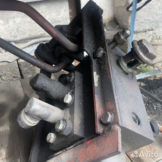 2 Распределителя на экскаватор