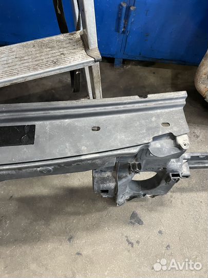 Передняя панель touareg