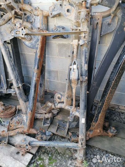 Задняя балка Nissan Almera Classic b10