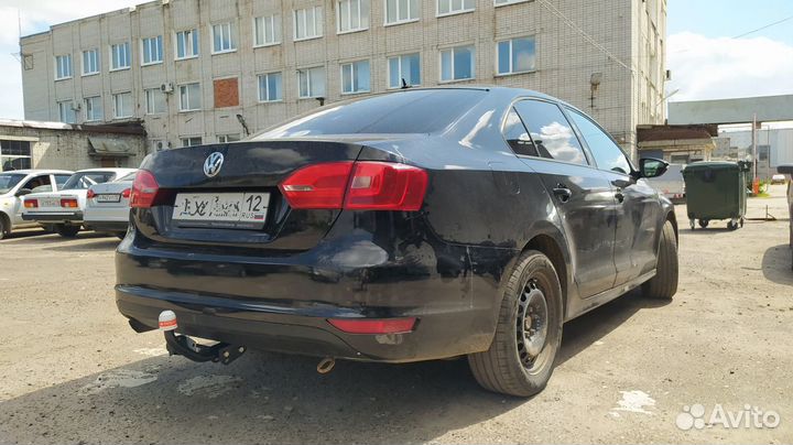 Фаркоп для Volkswagen Jetta 2011-2018 года