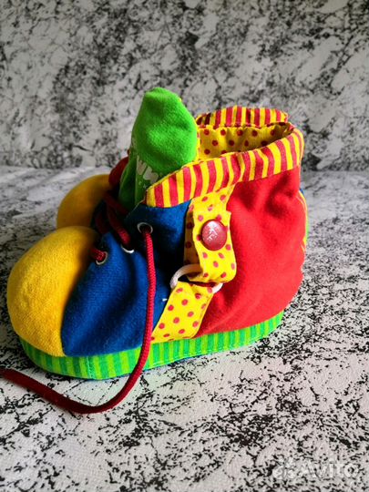 Развивающая игрушка