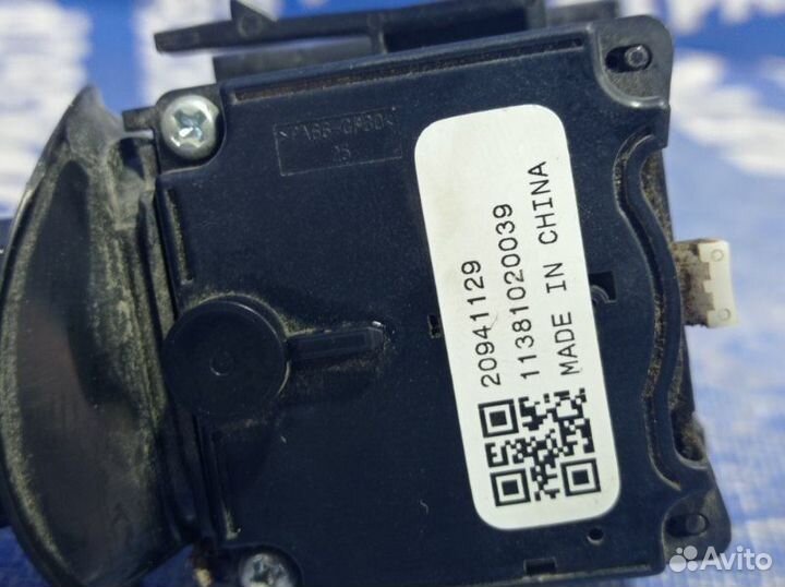 Переключатель поворотов Opel Astra J хэтчбек