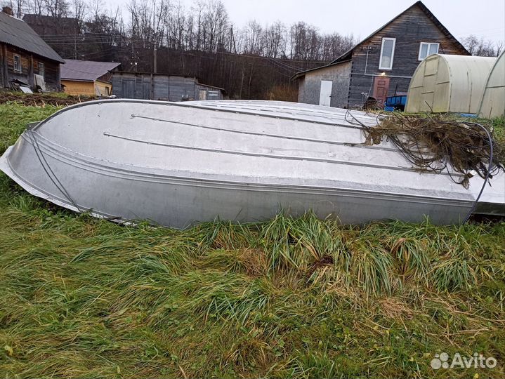 Корпус катера