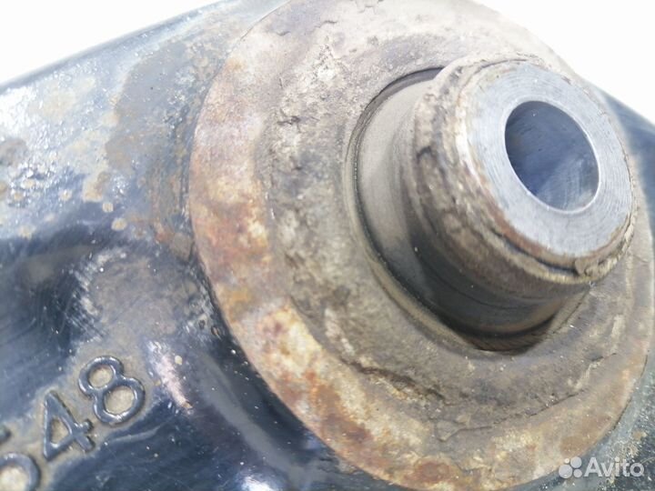 Рычаг передний Peugeot 308