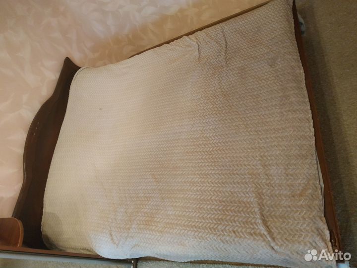 Кровать двухспальная с матрасом 180 200 бу