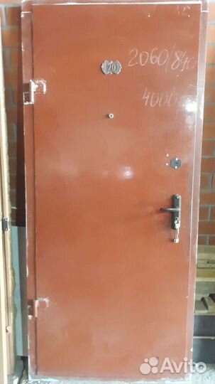 Дверь металлическая входная