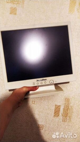 Монитор для компьютера