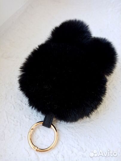 Брелок меховой Зайчик 17 см