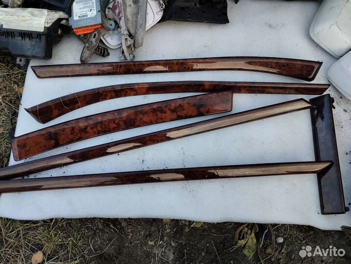 Молдинги салона bmw е39 под дерево