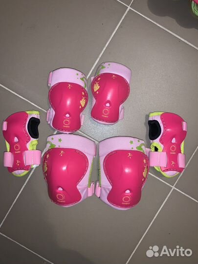 Роликовые коньки