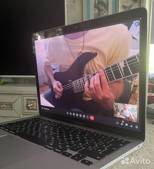 Уроки игры на гитаре, электрогитаре