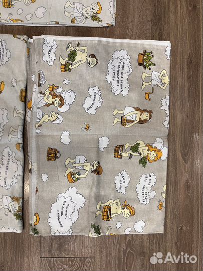 Простыни 2 шт и полотенце для бани вафельная