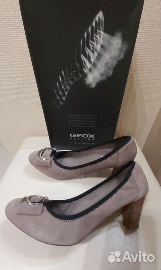 Туфли женские Geox 39 размер