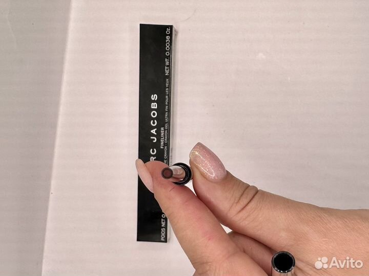 Marc jacobs Карандаш для глаз Fineliner
