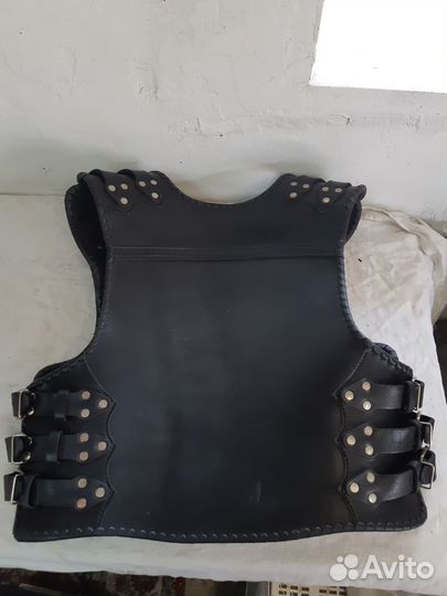 Мото жилет кожа