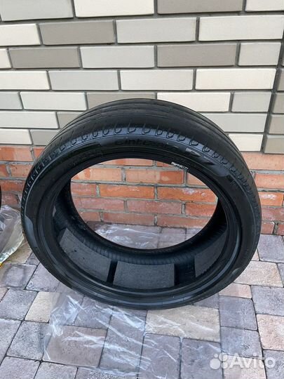 Pirelli Cinturato P7 245/40 R19 Y