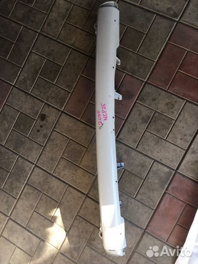 Бампер задний Toyota Funcargo NCP21 белый