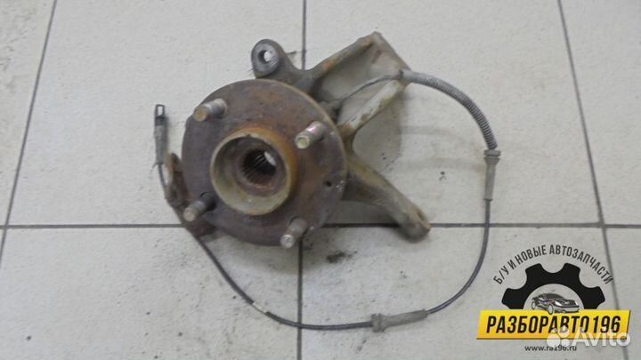 Кулак поворотный передний левый Ford Fusion 2002-2