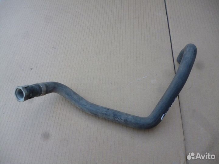 Форд Фокус 2 Патрубок отопителя (шланг печки)