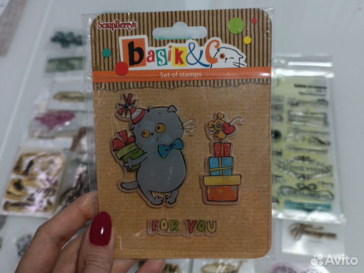 Бронь-Штампы для скрапбукинга + стразы в боксе