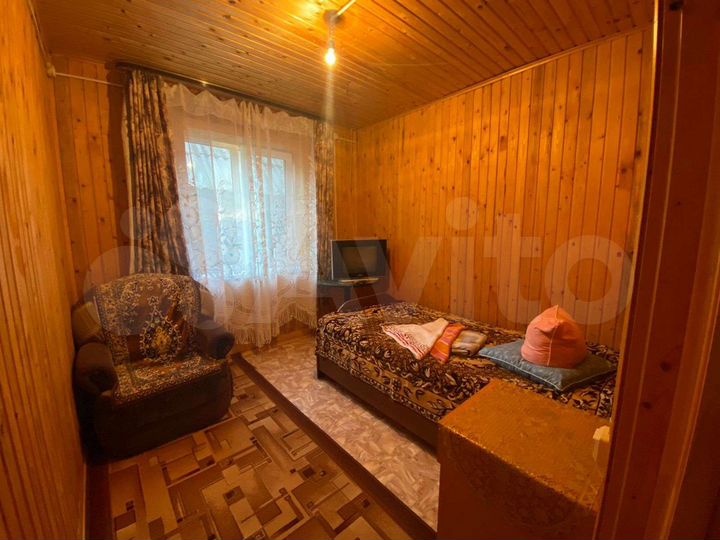 Дом 64 м² на участке 9 сот.