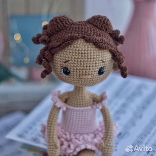 Вязаная кукла балерина