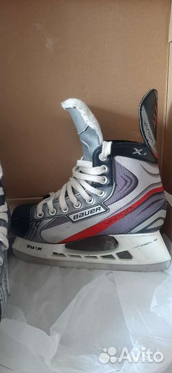 Хоккейные коньки bauer