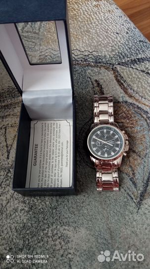 Мужские наручные часы кварцевые suisse ralph